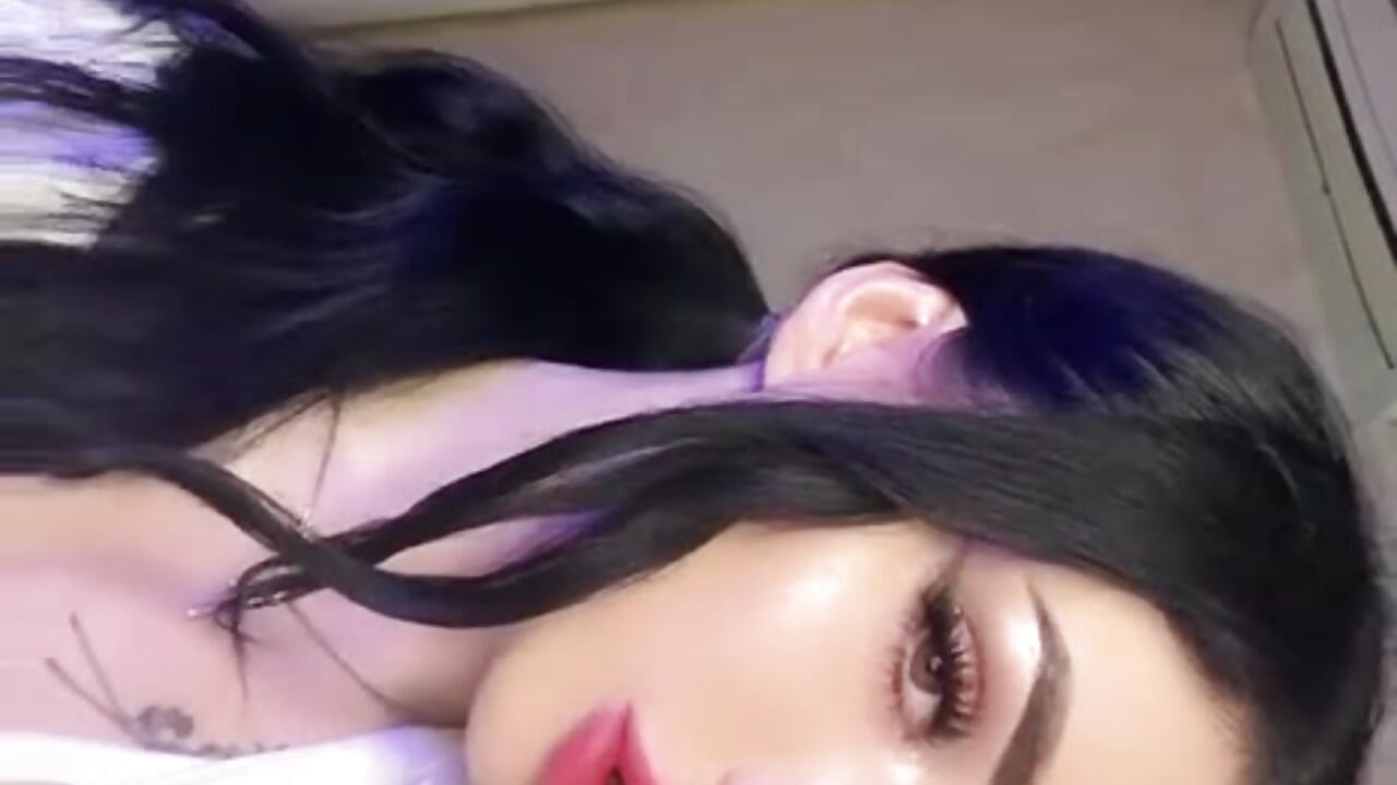 beautiful))) - video by NancyLovee_ cam model