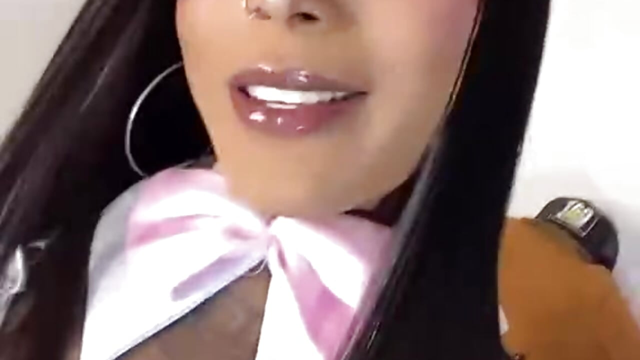 9e8589d6-2a7e-488c-8b55-1180f71fdecd - vídeo de la modelo de cam mistressbigcock777