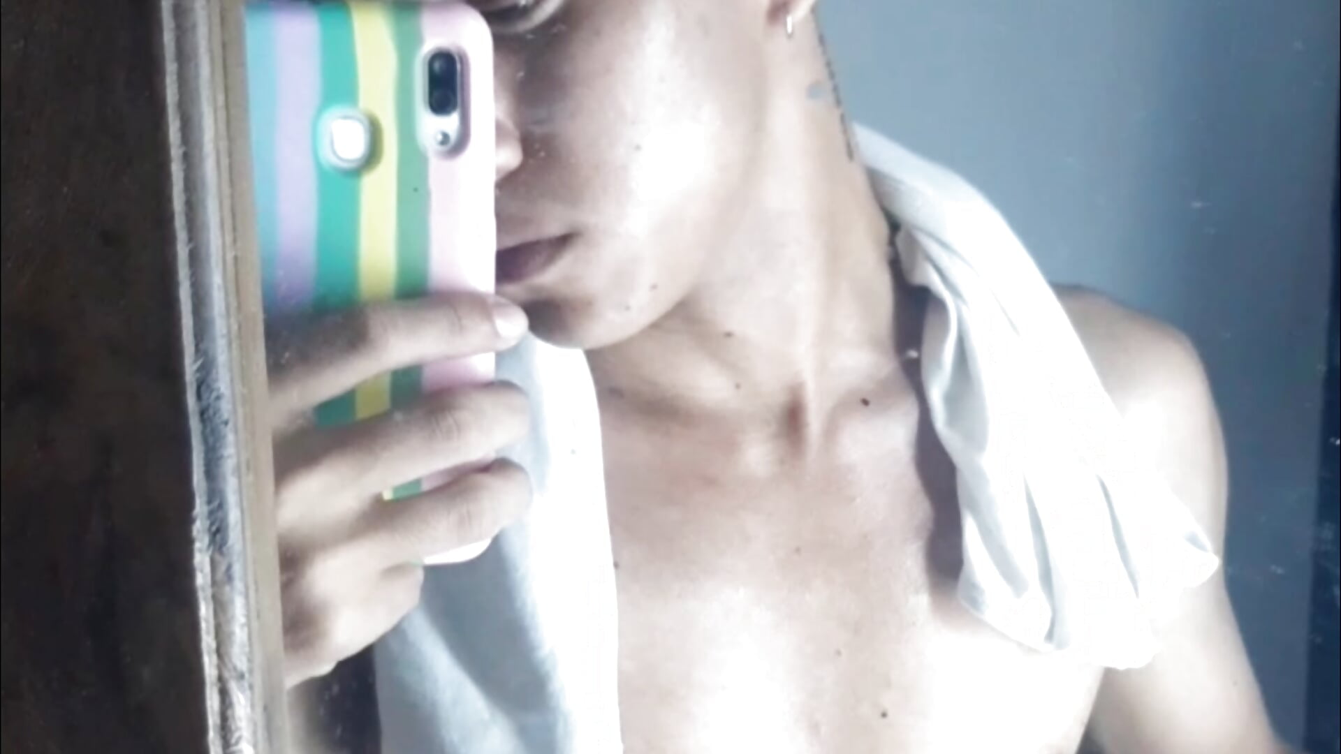 InShot_20250624_160108675 - video by Macho_Dom cam model