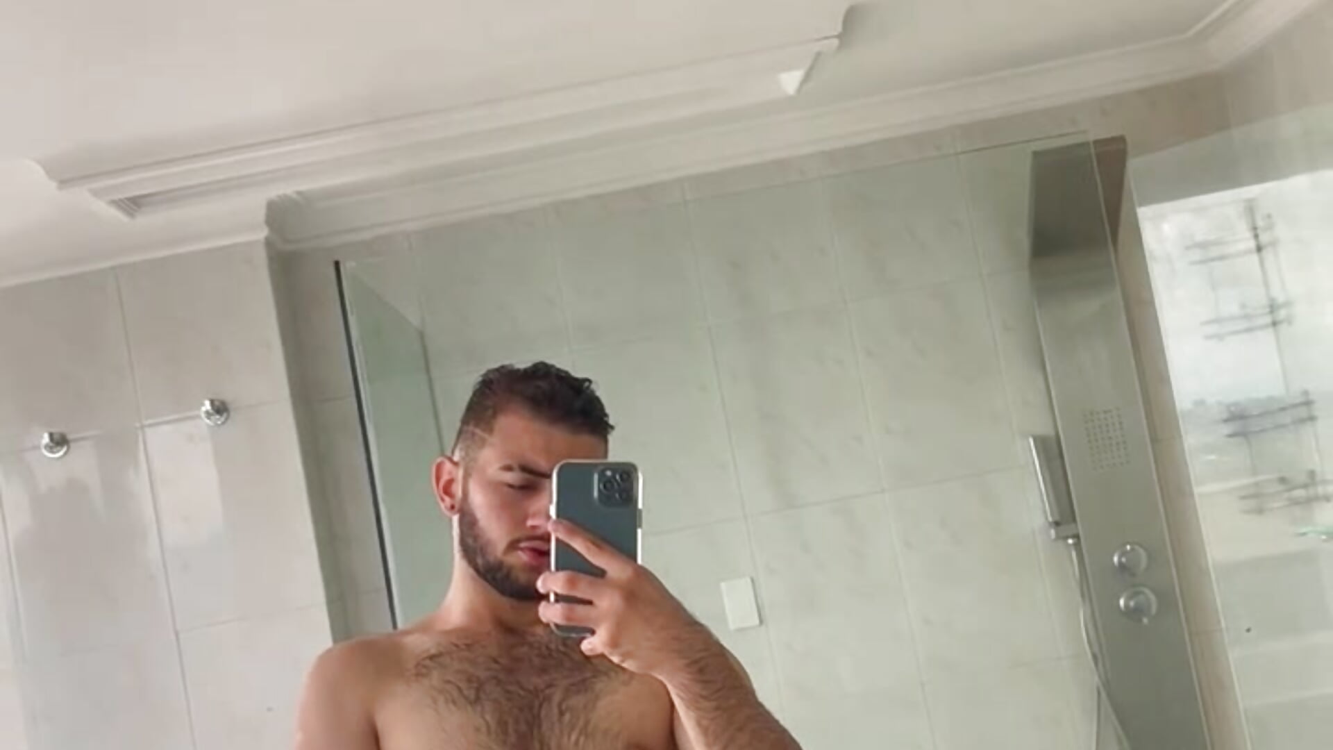 Help me to remove it! - MaximusClark adlı kamera modelinin videosu