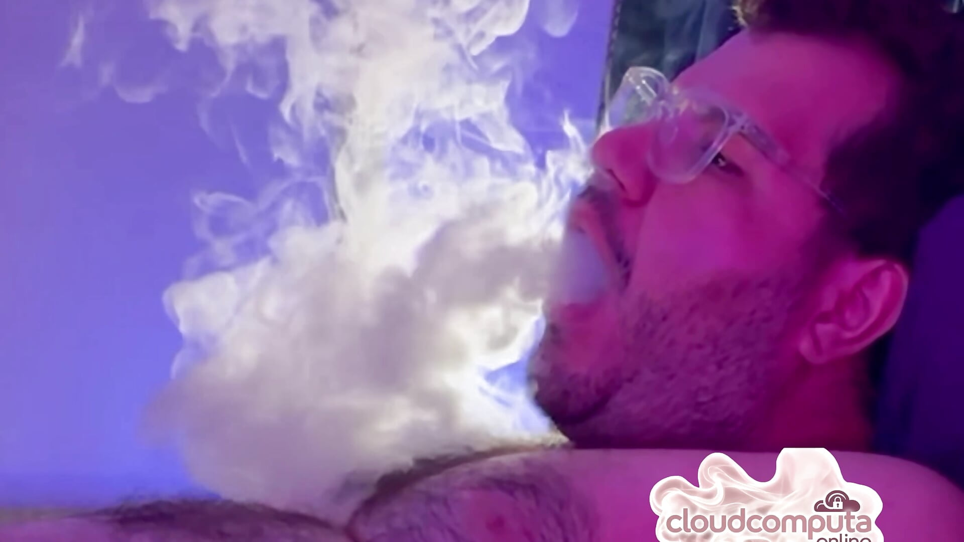 Big cloud big close up - video di bearcloudcomputa modella di cam