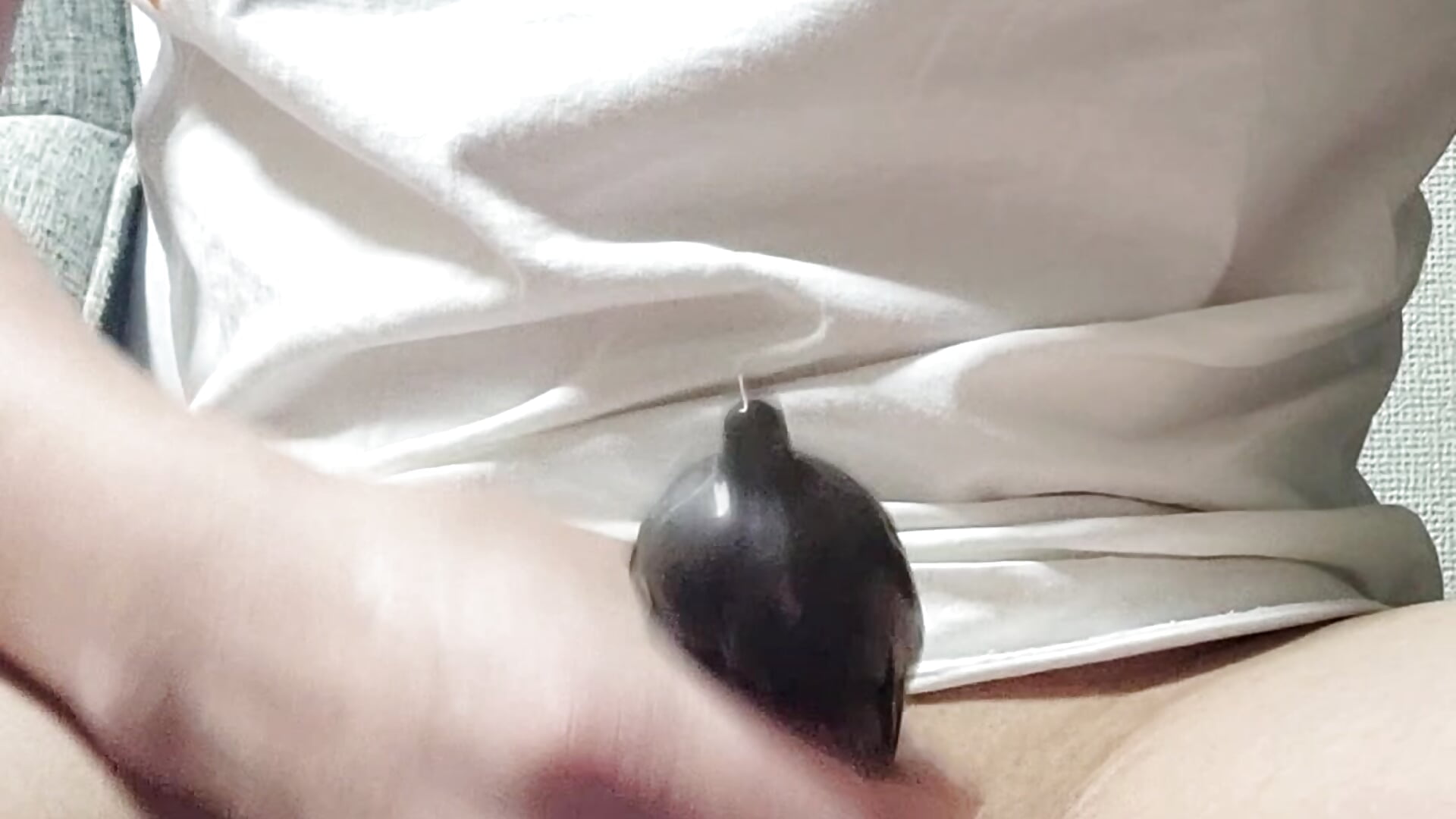コンドームつけて射精