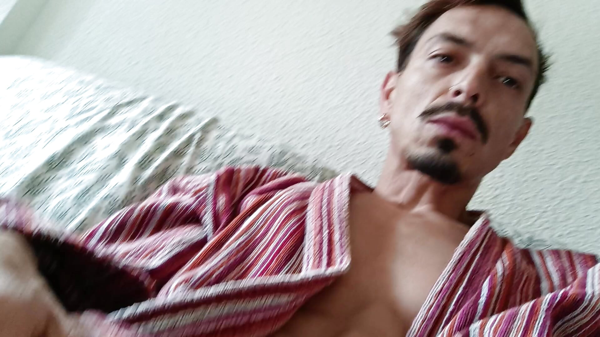 2 – видео вебкам-модели BaalPas