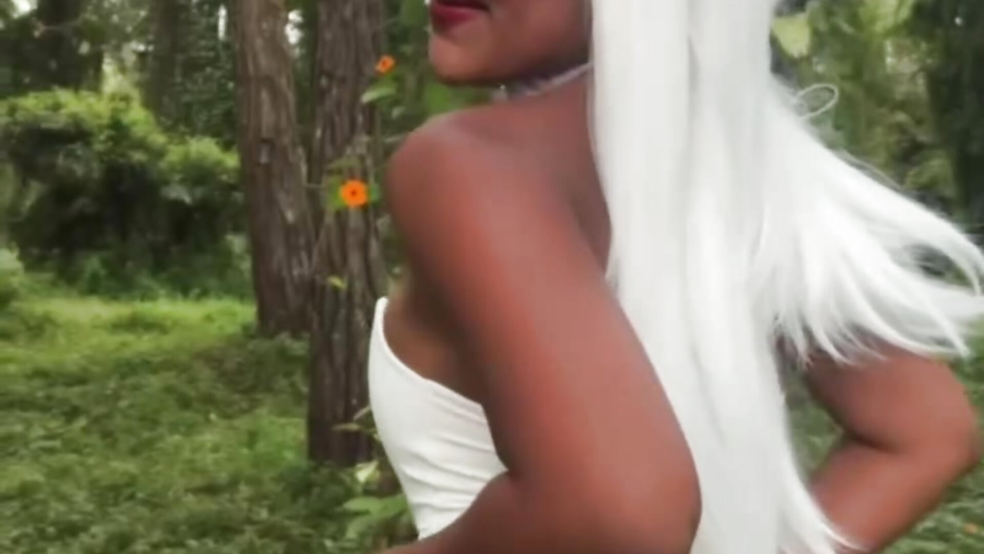 I have a bunny!🥕 - video by Mariangel_11 cam model