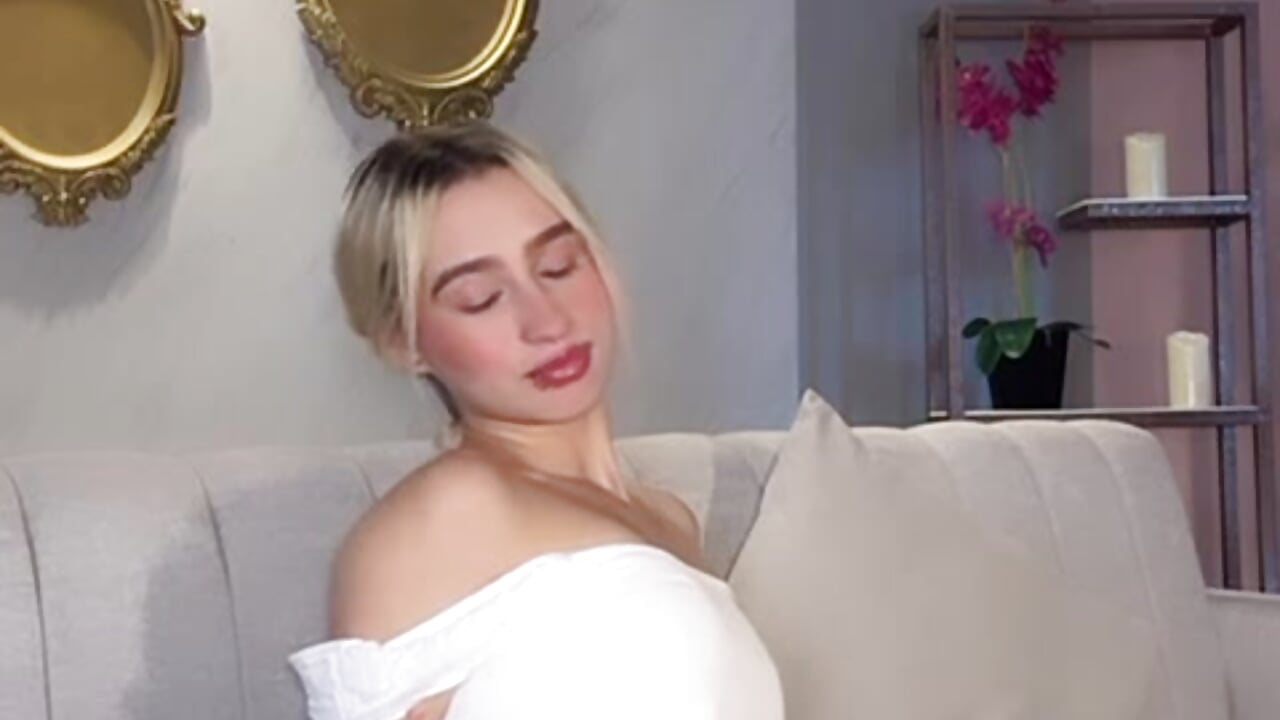 Nice to meet you dear - video by AntonellaHans_ cam model