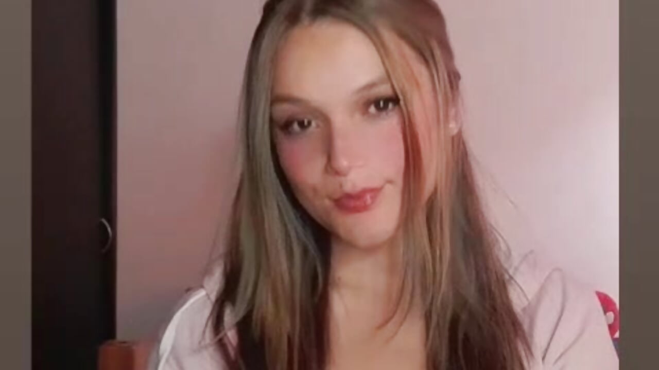 🙈💖 – video modela na kameri AliceLee_
