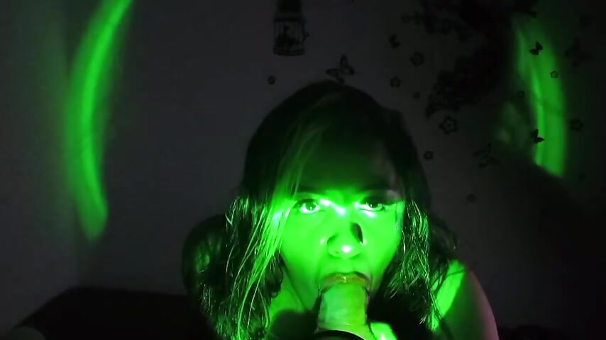 GALACTIC BLOWJOB ⭐🌟🤤🍆💦💦 - video by brendamaz cam model