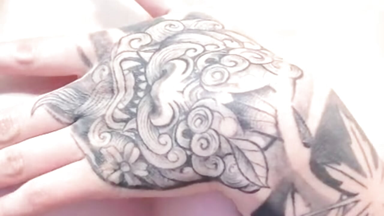 see my tattoos