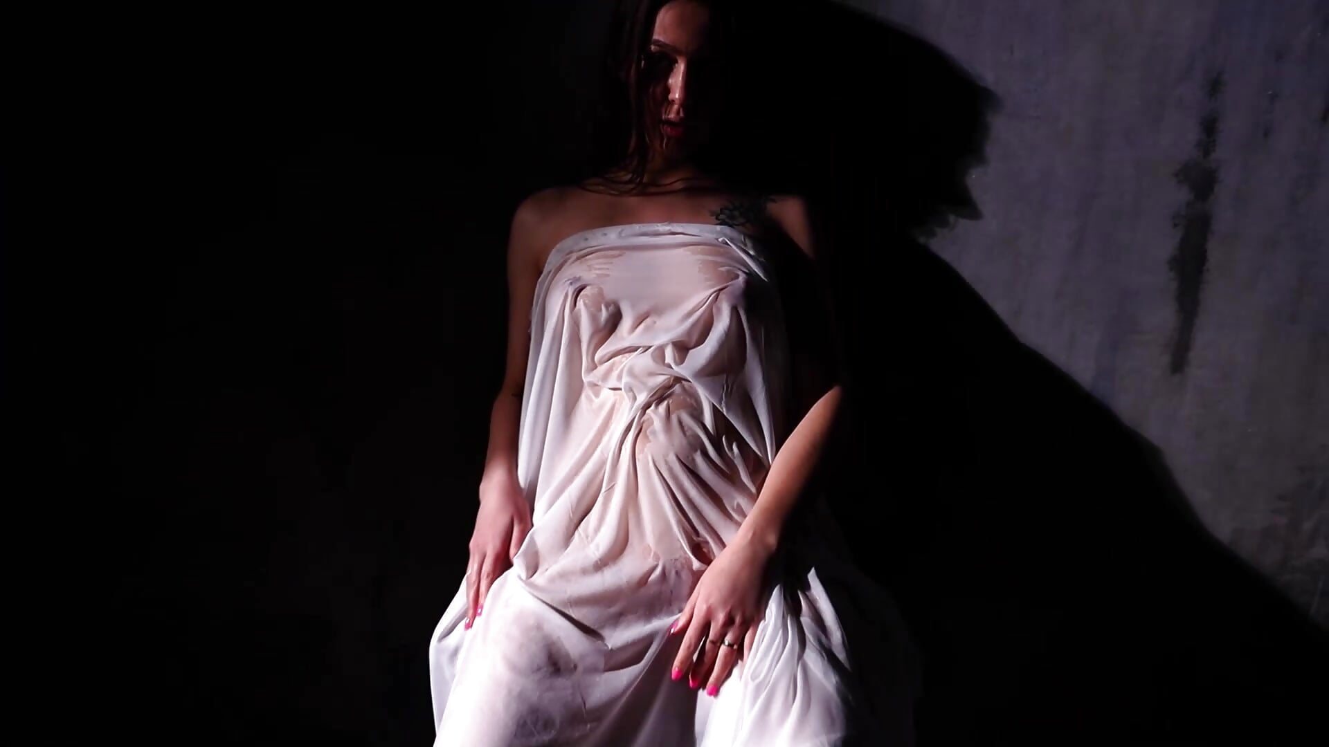 Wet girl😋🥵 - video by Doll_Jasmine_ cam model