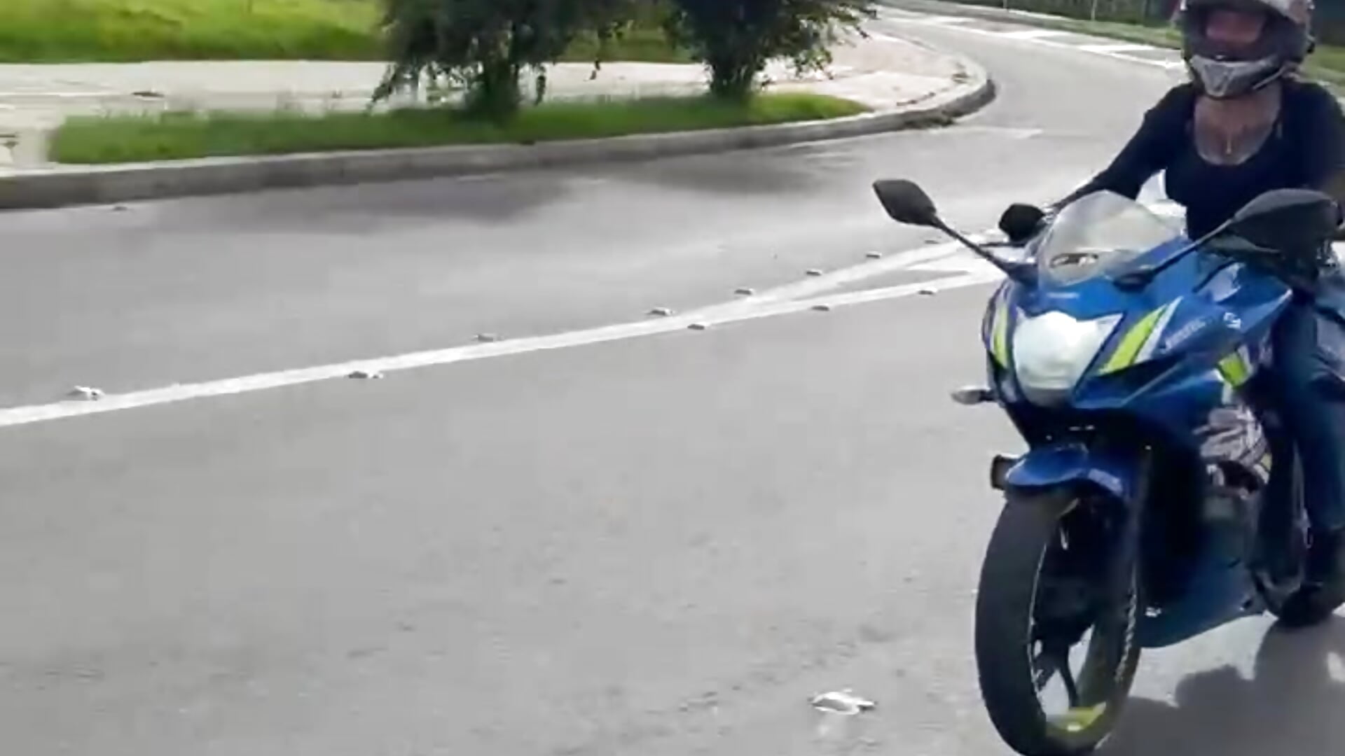 My favorite escape💙🖤🏍️ - video by amaracooper_ cam model