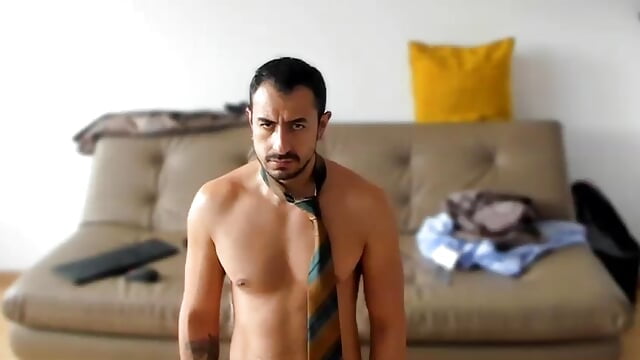 Hottest Longest Spit Loving Cum Fun Time - video của người mẫu cam pablo-rincon95