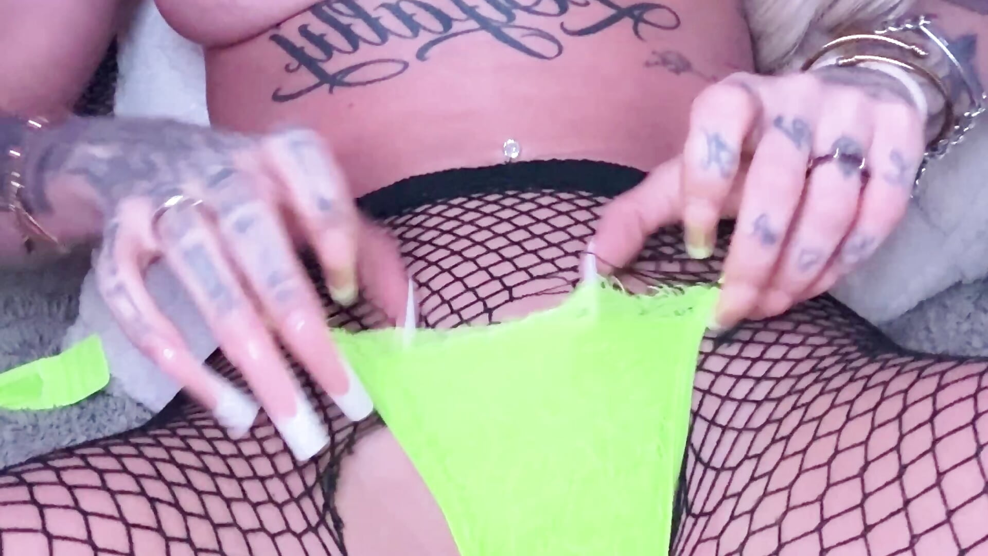 OMG🔥🥵 User hat mich zum kommen gebracht 😮‍💨💦 Versauter Talk mit hart stöhnen und Squirt 💦😮‍💨 - วิดีโอโดย jazzy-bee โมเดลแคม