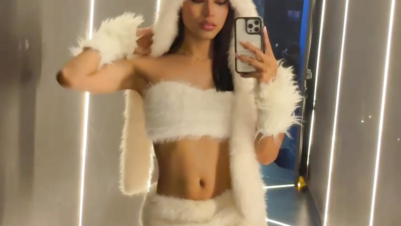 HALLOWEEN🐺🐺 - vidéo du modèle de showcams yess__daddy1