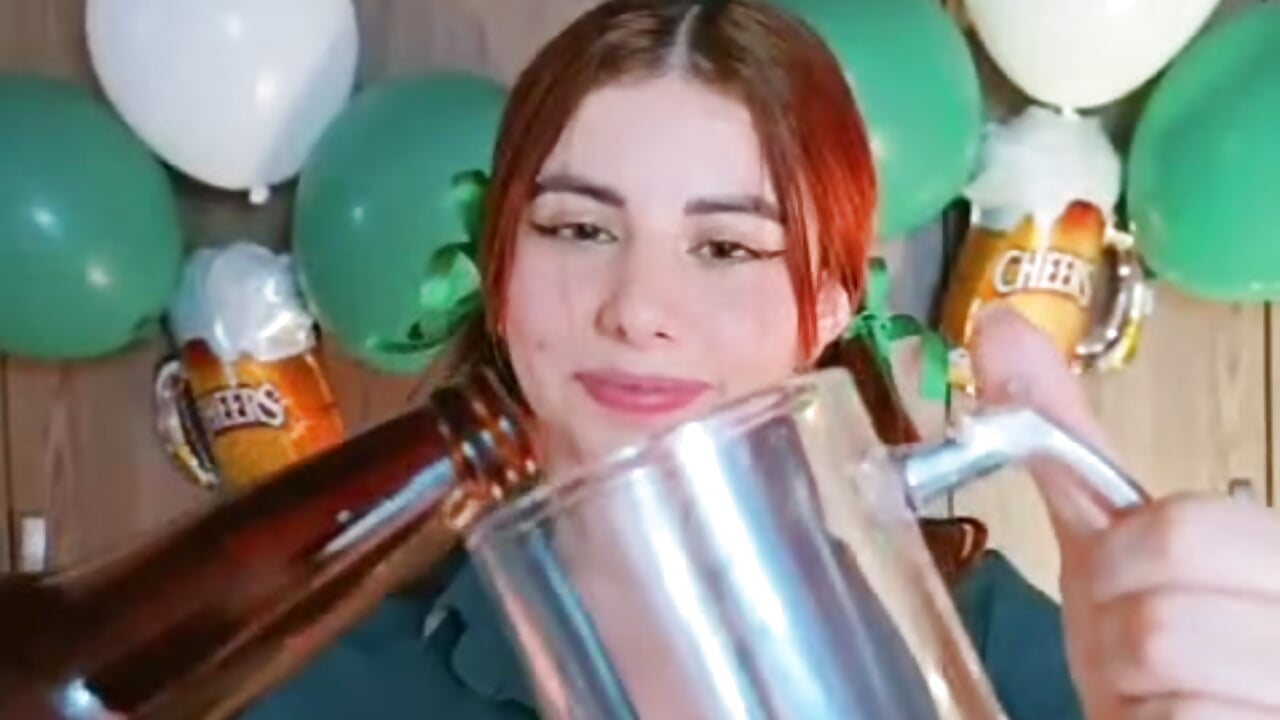 🍺✨ The Oktoberfest vibes are here! Let’s celebrate with beer, smiles, and lots of fun. - video by BelleMapple cam model