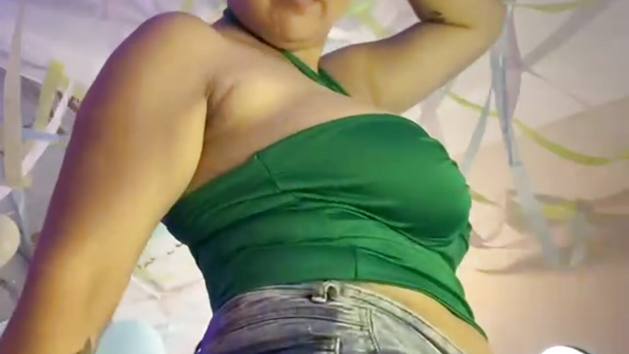 Little fast dance 👀🤭 - video av meikochoe cam-modell