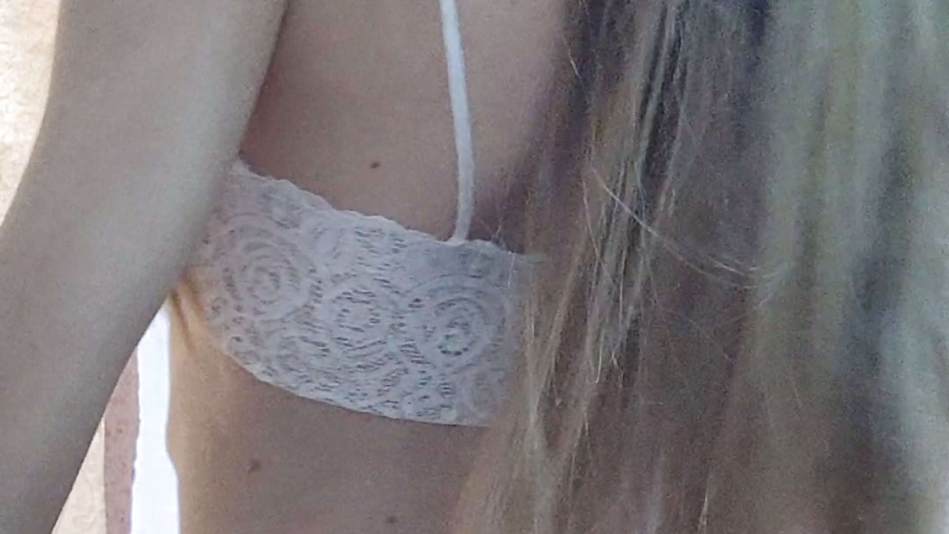 Dance with bare boobs and panties 💋🤤