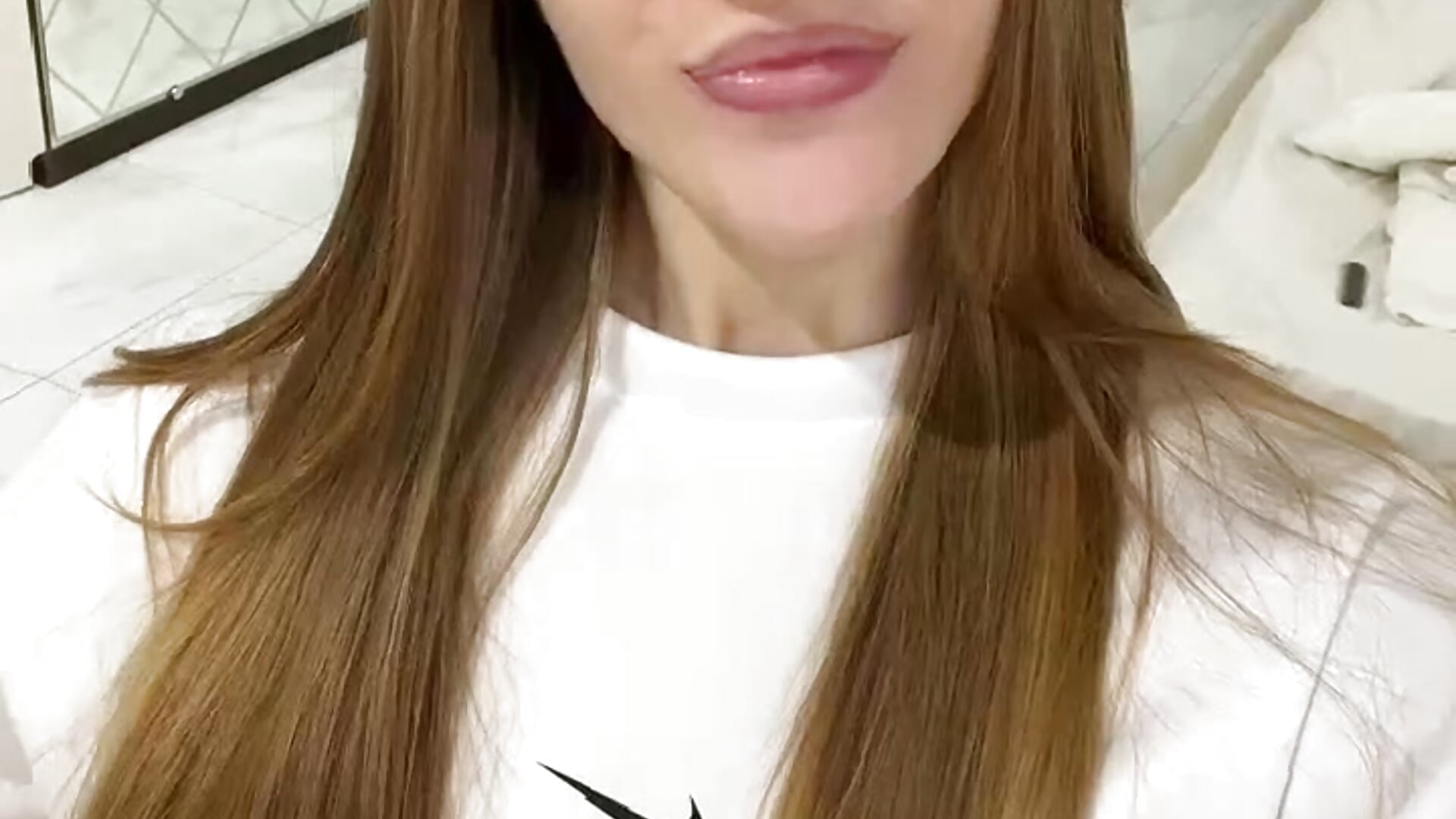 😇 – video od webkamerové modelky _Jewelry_