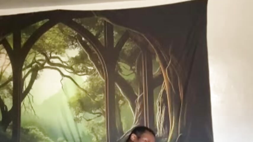 Bouncing my smooth brown bubble – видео вебкам-модели ChocolateyBubble