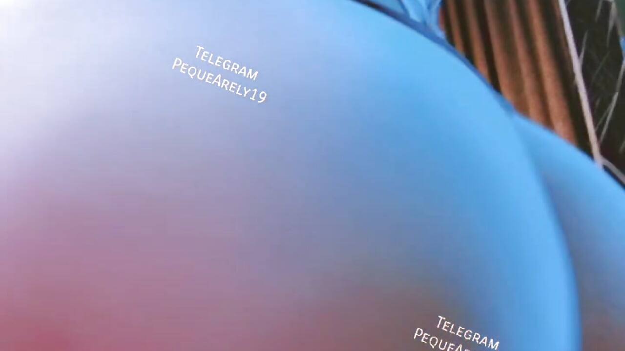 Duraznito 🍑 – video od webkamerové modelky PequeArely