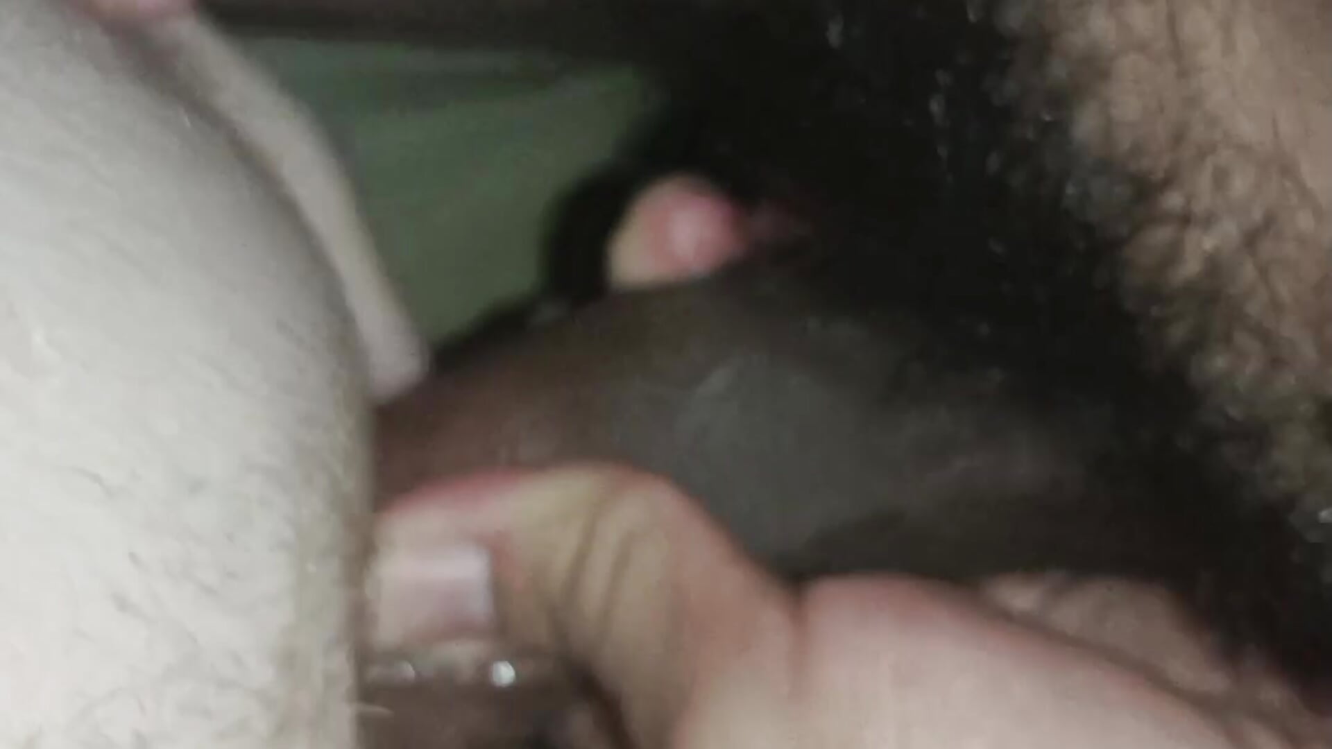 A transsexual slut fucks a guy hard and he cums hands-free when he feels the big brown trans cock 🤤
