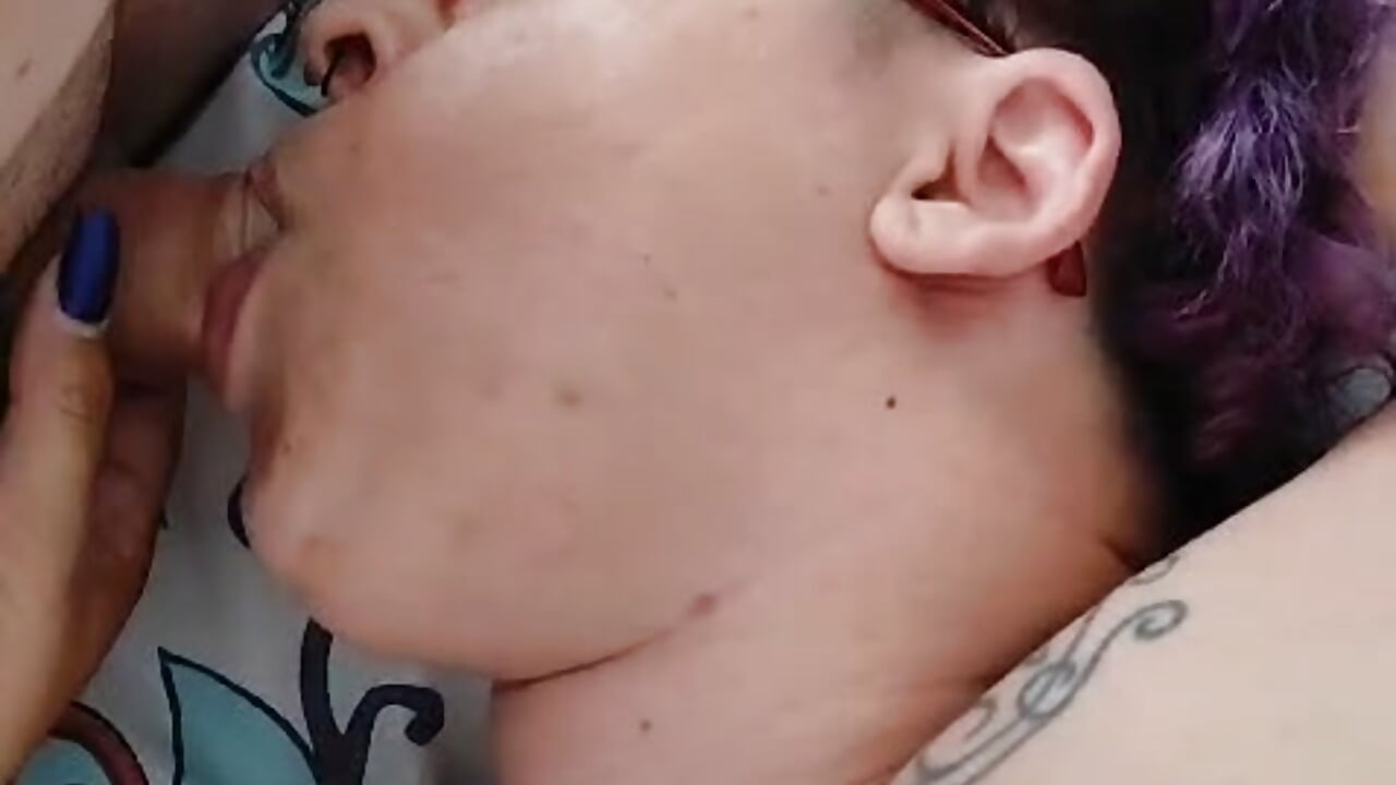 Blowjob mit gesichtsbesamung