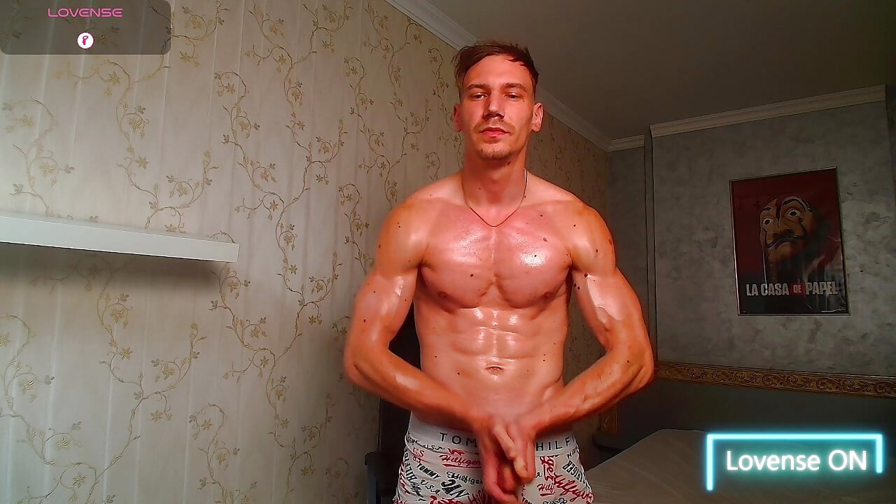 2025-11-17 15-40-52 – video od webkamerové modelky MateoBenjaminX