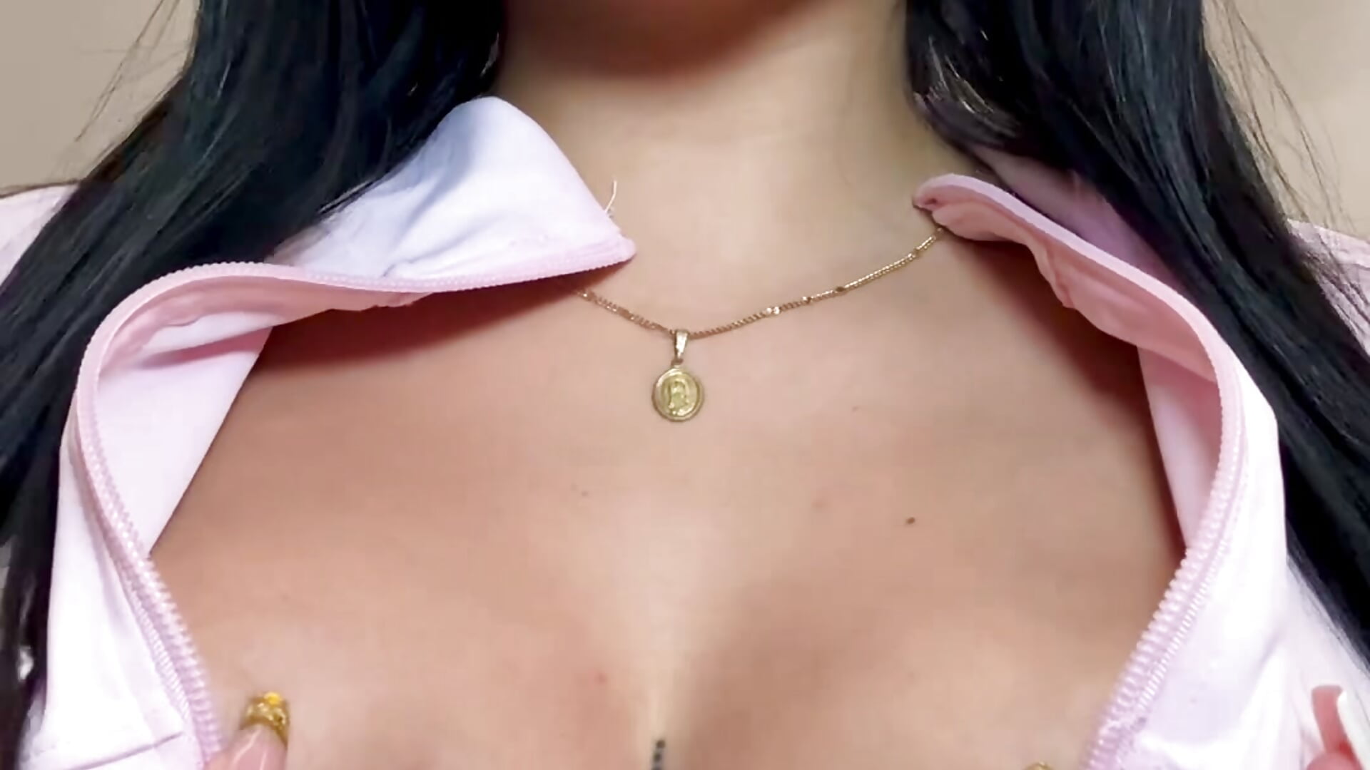 NAUGHTY - video od LeagueOfLovers