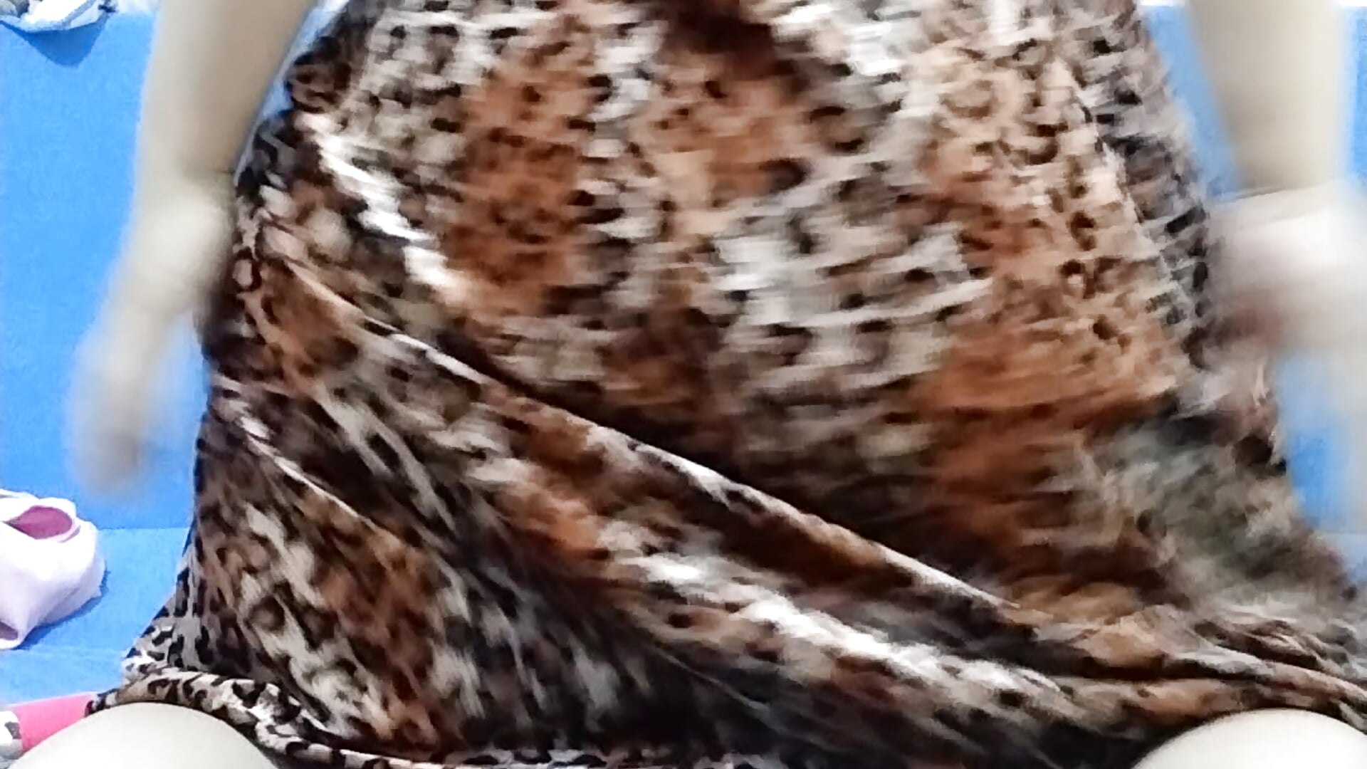 Türban ve dildo - simay1111 adlı kamera modelinin videosu