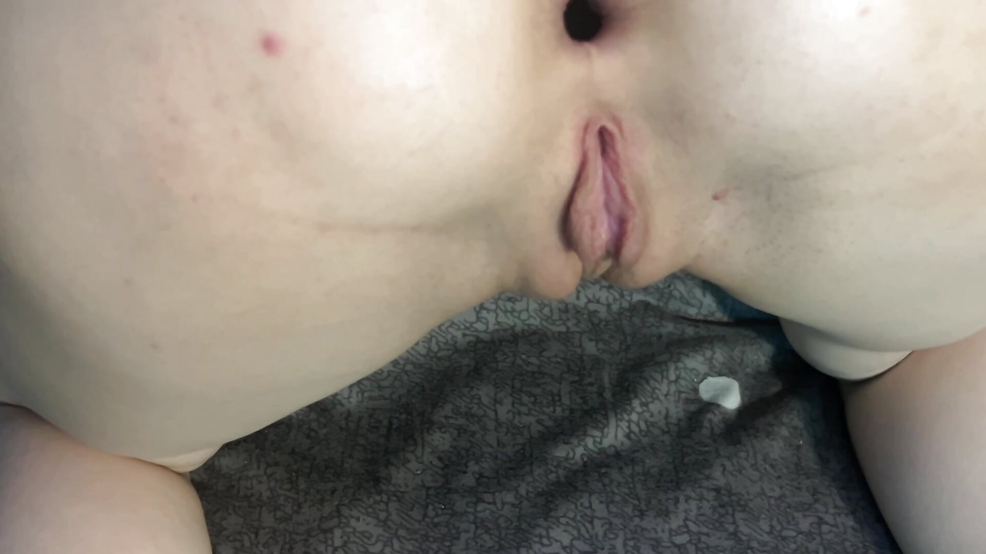 Gape gape ✨✨ - video by HotNicolle cam model