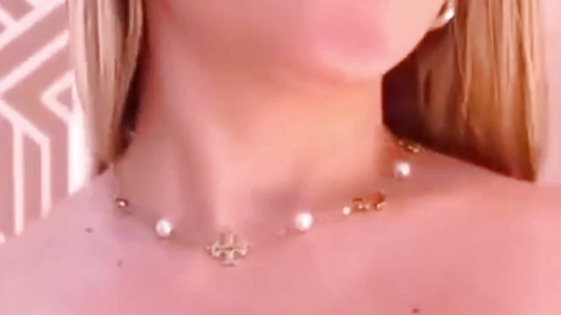 I want your tongue licking all over my tits... - 視頻由 SashaDurante 主播提供