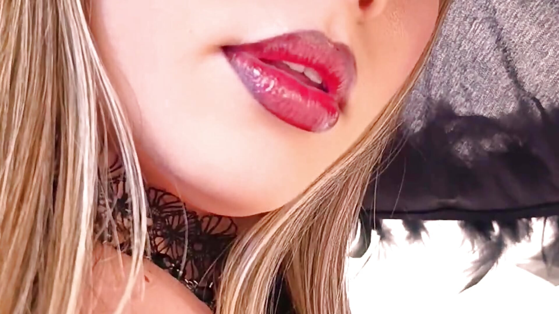 sasha the horny witch - video by SashaDurante cam model