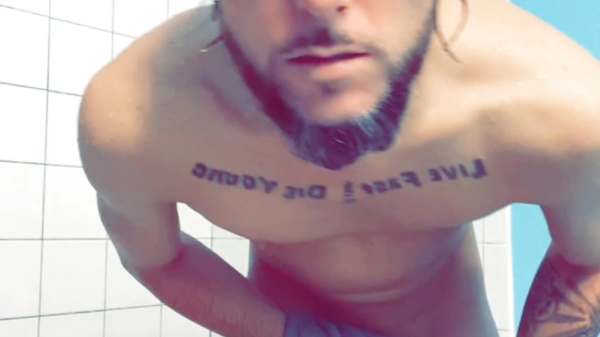 Shower time - video od modelky/modela WhiteChocolateSwirlz