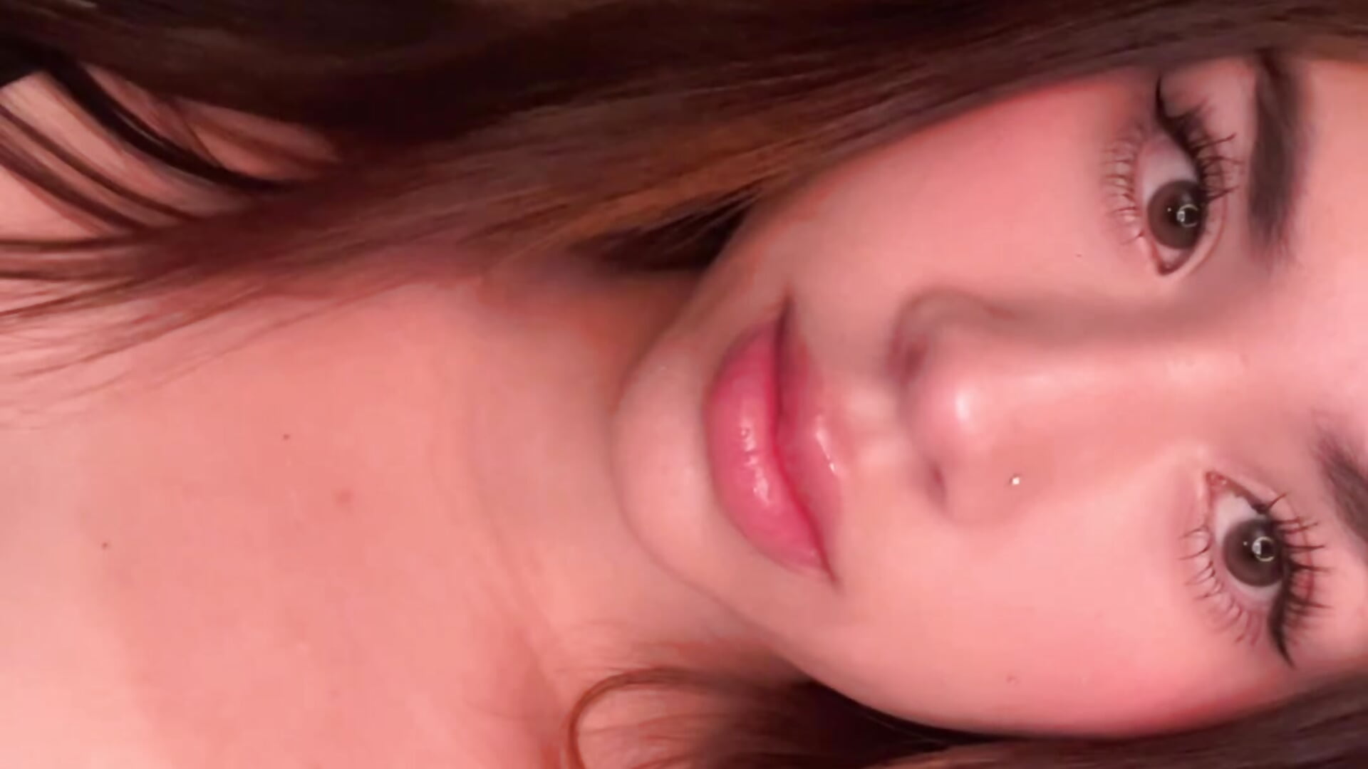 Besitooooooo❤️❤️❤️❤️ - Vídeo de Im_Valen_Cute, modelo de vídeos