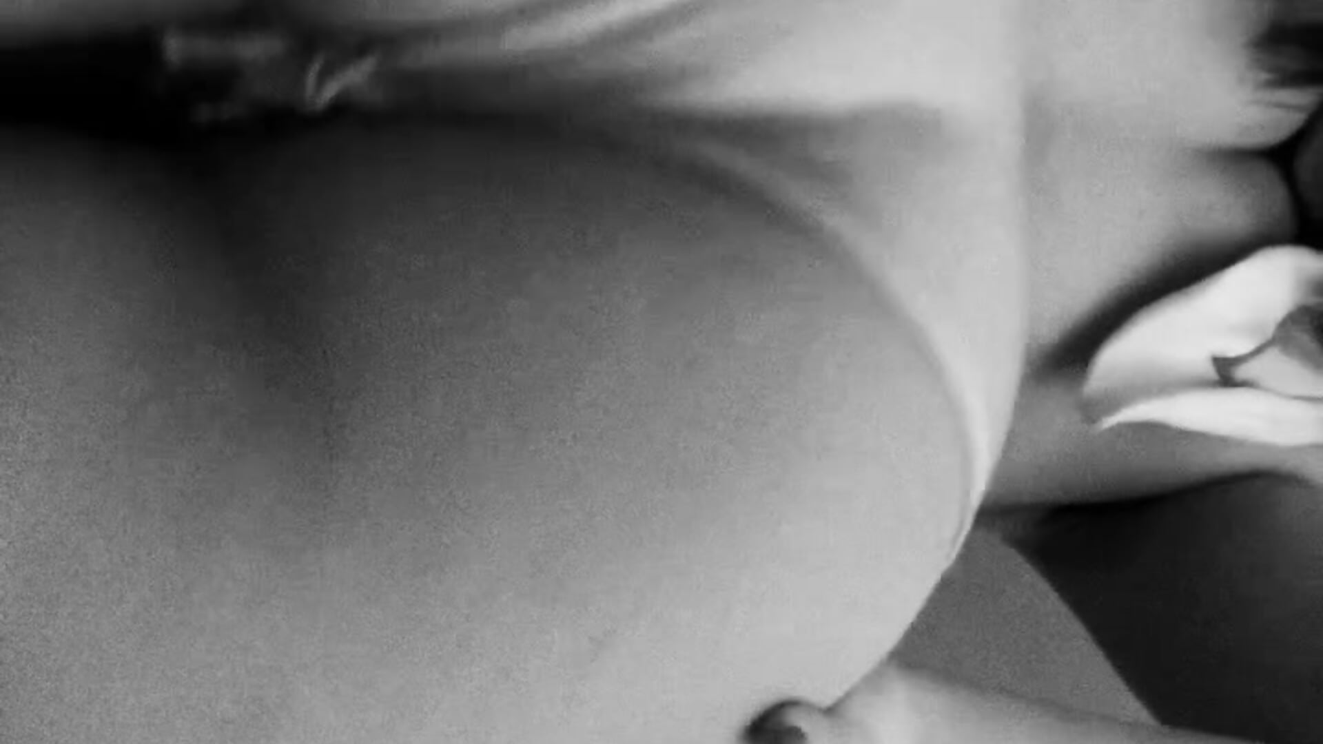 🍑❤️ - video by Im_Valen_Cute cam model