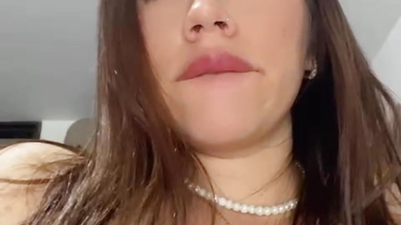 🙈🙈🙈❤️ - βίντεο μοντέλου Im_Valen_Cute