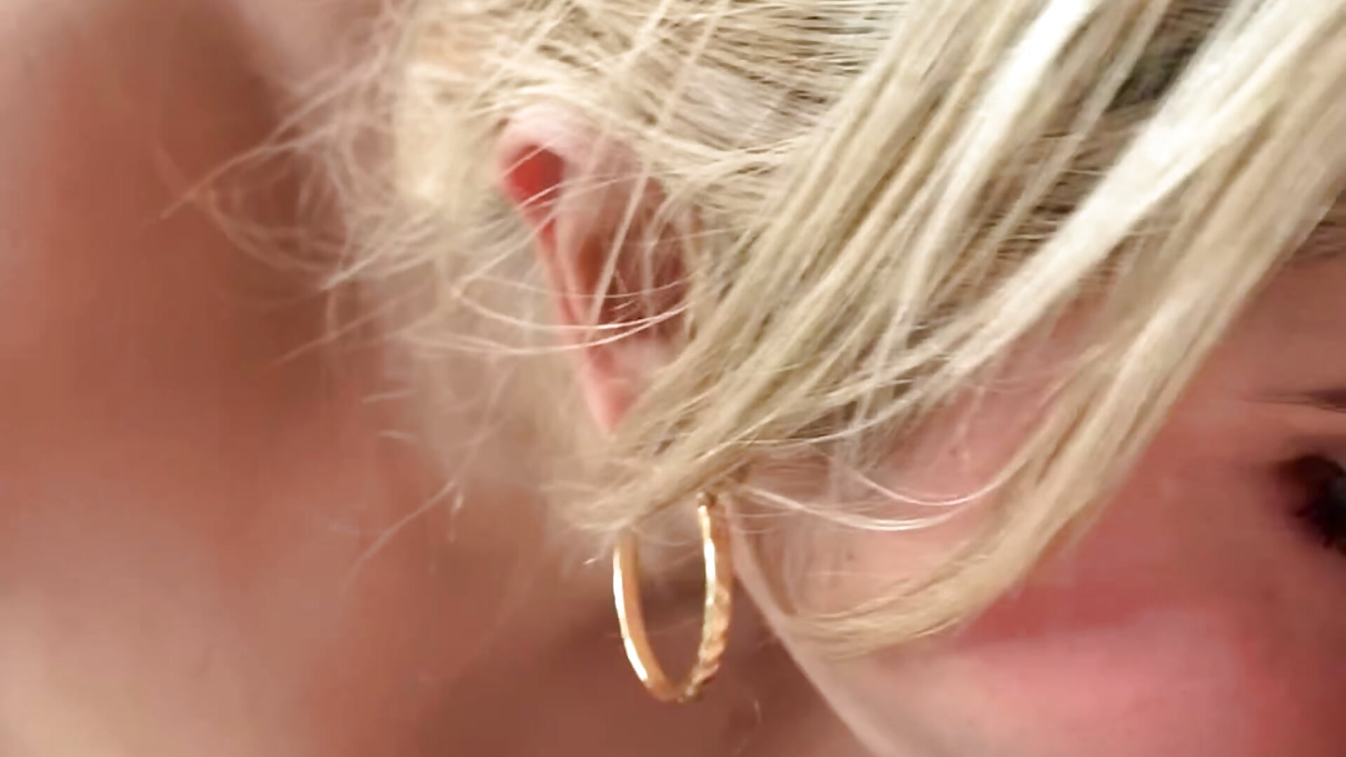 Tutoríal de como mamar un huevo 🥚 - video by ELtiorick18 cam model