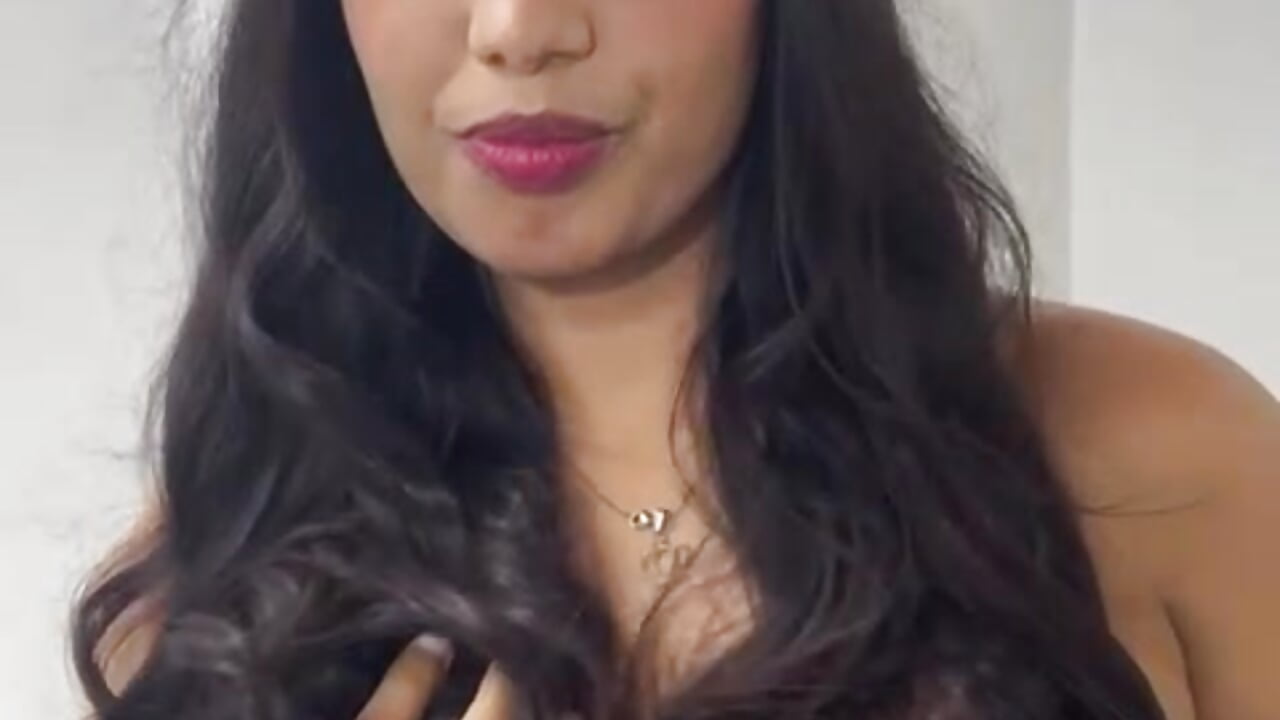 im sofia – video af sofia_velez03
