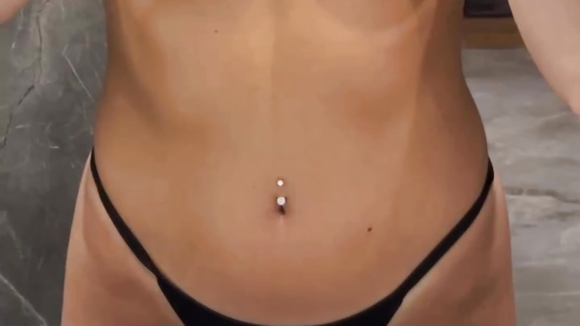 I play in front of the mirror for you - video by Jennifer_Wadee cam model