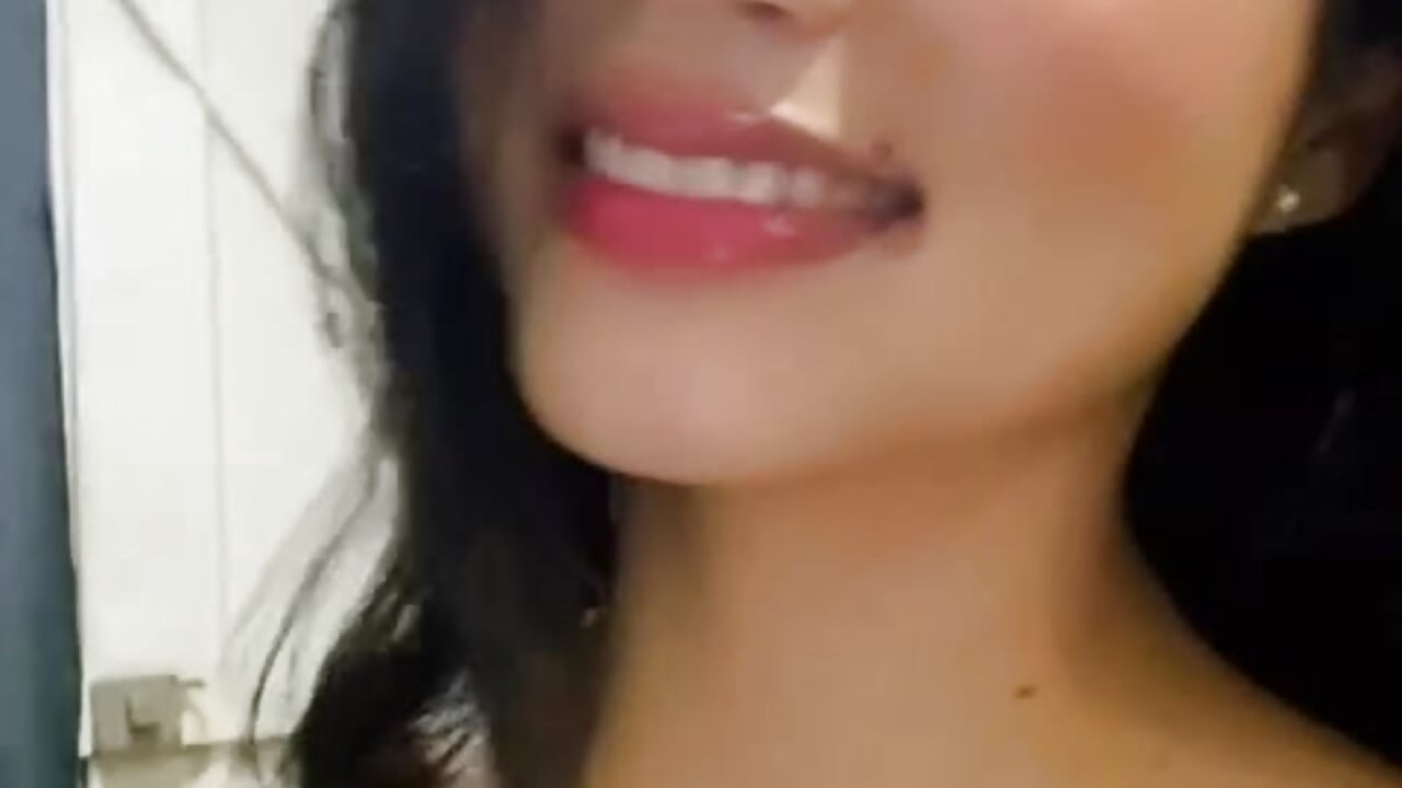 💋 - video by adhara__evanss cam model