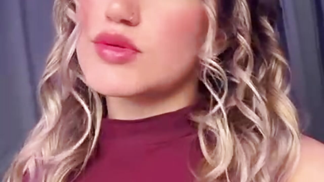 WhatsApp Video 2025-07-14 at 1,06,40 PM — filmik Keyth_clement, modela(-lki) na kamerkach