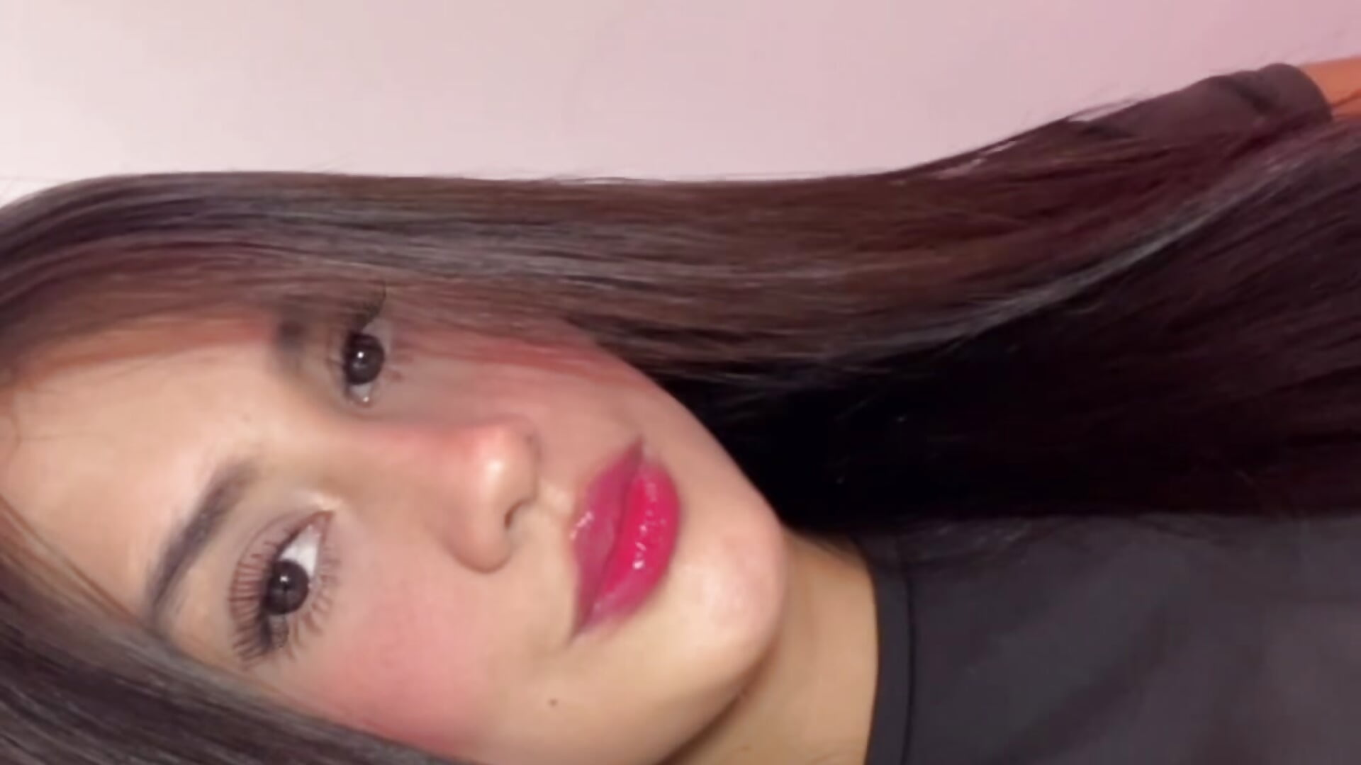 🫦 – video od webkamerové modelky Amiirra_