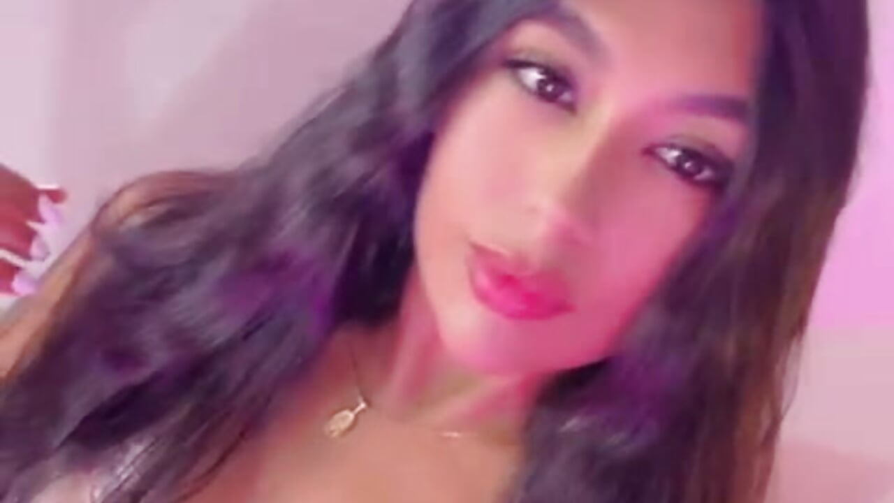 Your sexy girl 🎀 - video by Emilyh_ cam model