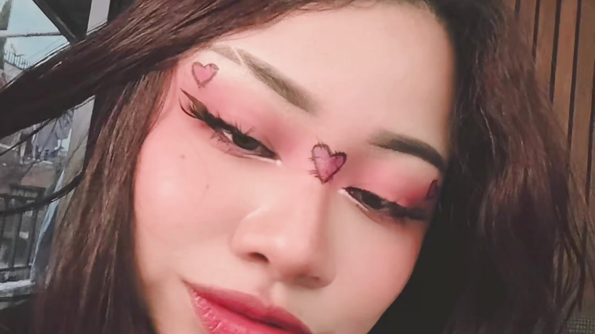 IG: SoffyVibes - video oleh model kamera soffyvibes-