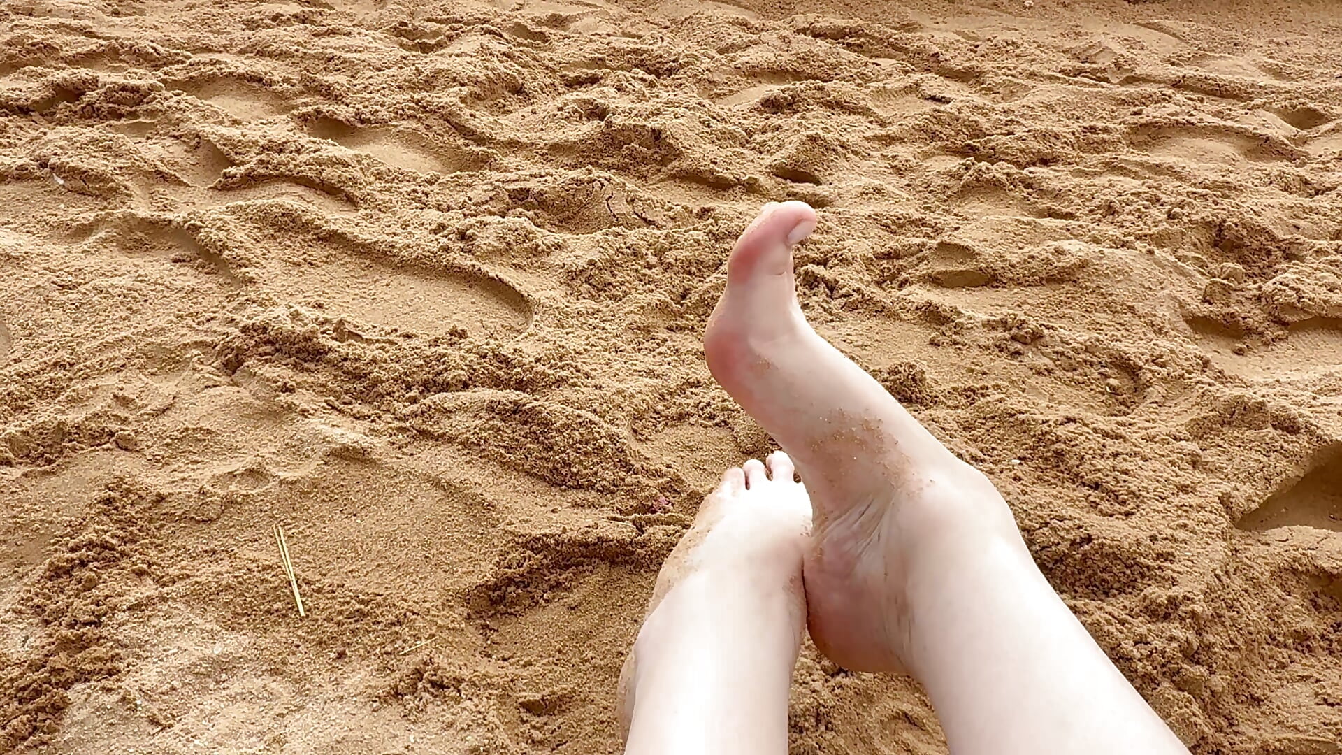 Sand feet☀️🏖️ – video od webkamerové modelky VivienLeeigh