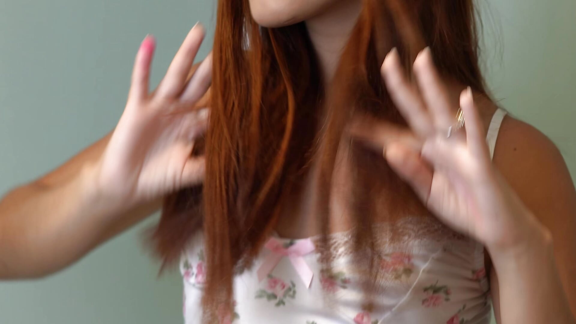 I'm so ready for your cock honey! 🍆 - Vídeo de KellyOlsenbe, modelo de vídeos