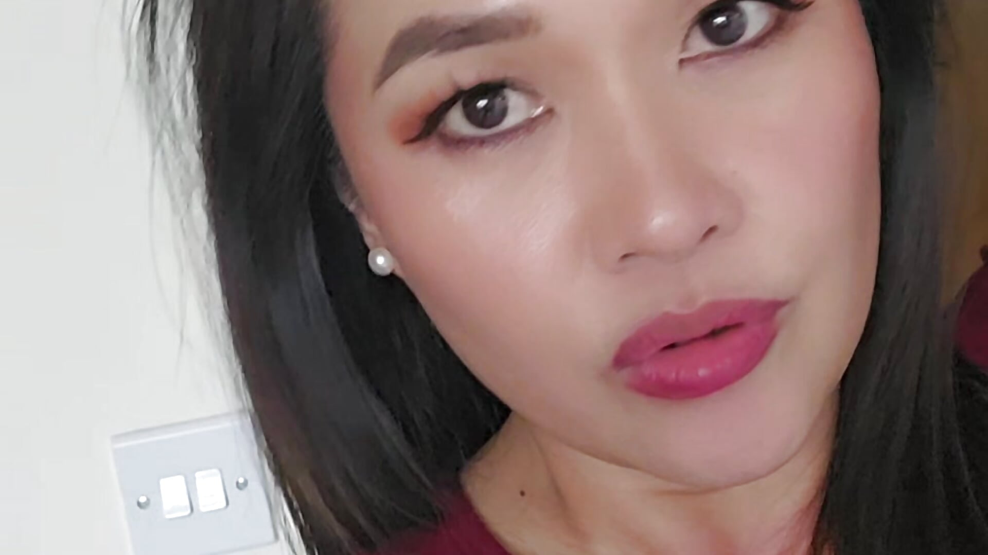 Nothing but smiles for you - video di _ELLEx modella di cam