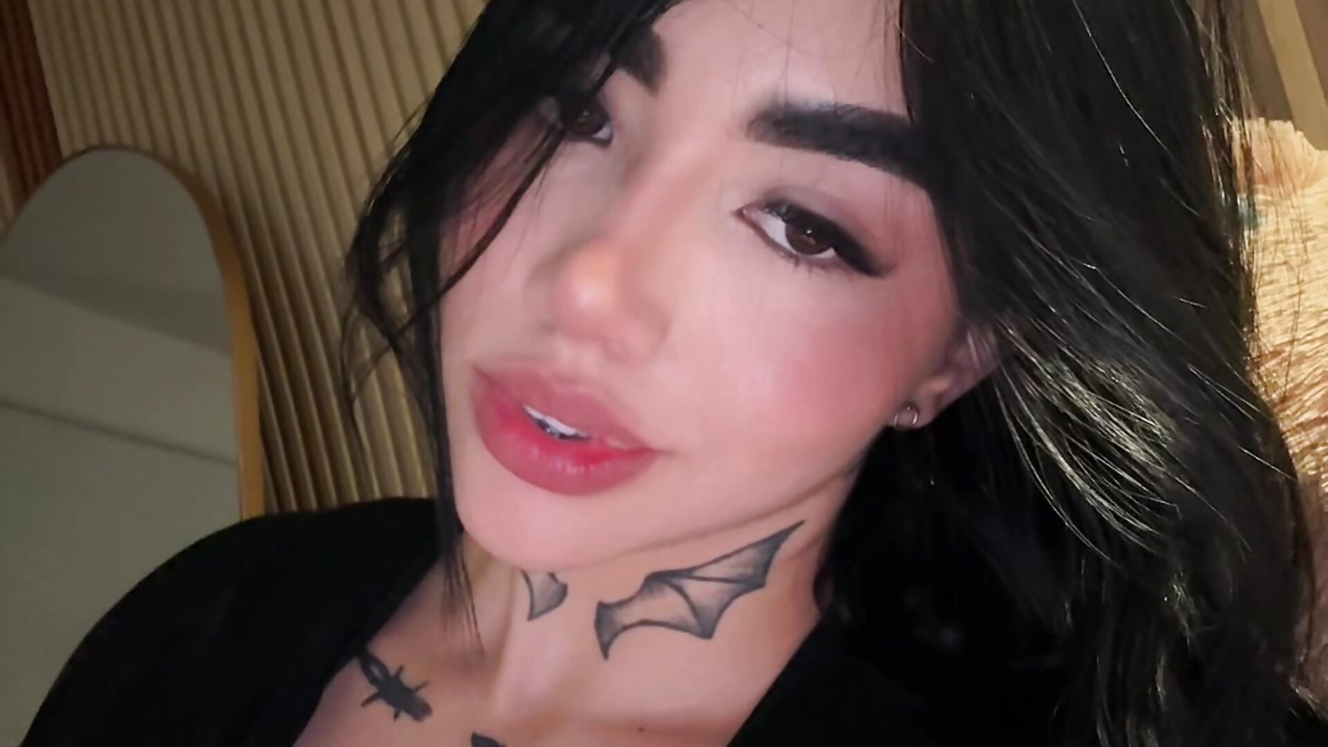 💥🫦 - video di Nickiiiii modella di cam
