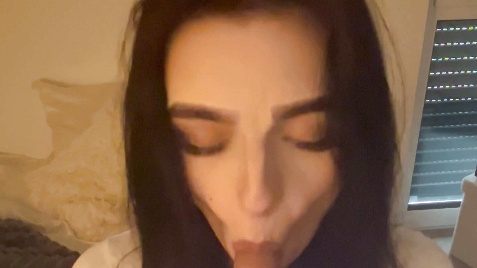 POV: Imagine I'm on my knees and sucking your cock😝