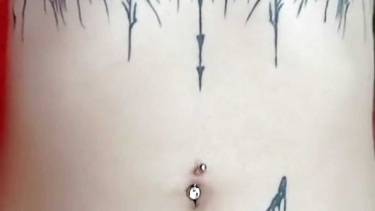 TATTUU– BDSM_Vantablack_ kameramodell videója