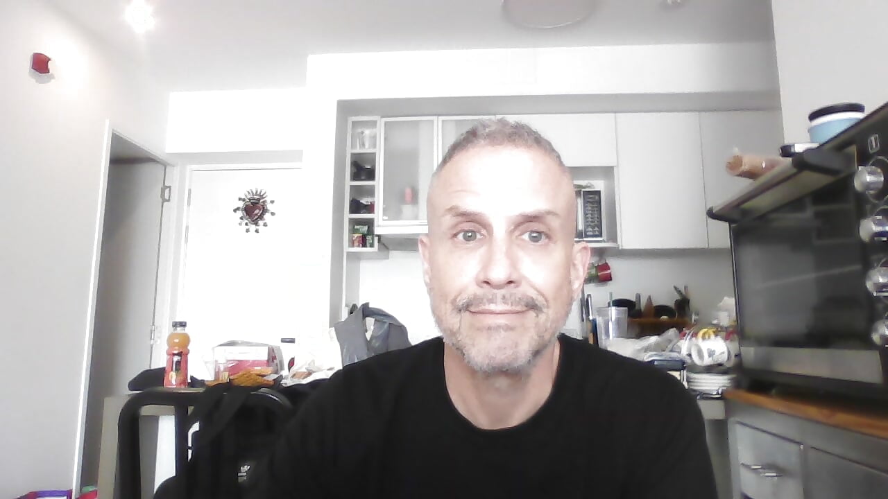 WIN_20251214_10_43_31_Pro - video by Diegoperrote682661 cam model